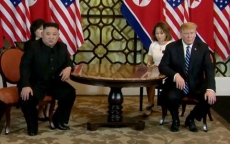 Thượng đỉnh Mỹ - Triều ngày 2: TT Trump nói không vội ký thỏa thuận với ông Kim