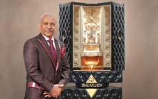 Chai nước hoa giá 30 tỷ đồng ra mắt tại Dubai
