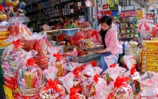 Bánh, kẹo Tết- hàng Việt chiếm ưu thế