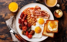 3 kiểu ăn sáng dễ gây hại cho sức khỏe của bé, phá hủy hệ tiêu hóa