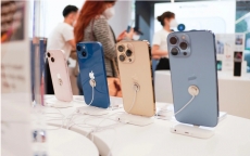 iPhone 13 giảm giá gần chục triệu đồng tại Việt Nam