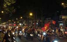Người dân Sài Gòn đi 'bão' mừng kỳ tích của Olympic Việt Nam tại ASIAD 2018