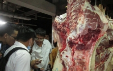Vì sao Việt Nam chưa cấm thịt “nóng” dù nguy cơ mất an toàn?