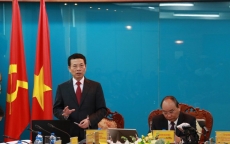 Quyền Bộ trưởng Bộ TT&TT: Cần có nhiều sản phẩm 'made in Vietnam' để cạnh tranh với Google, Facebook