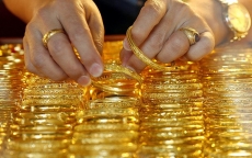 Vì sao vàng được dự báo giảm mạnh tuần này?