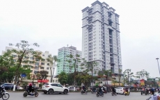 Gần 160 căn hộ tái định cư bỏ hoang cả chục năm giữa Thủ đô