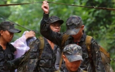 Đội bóng Thái Lan sống sót thần kì sau 9 ngày kẹt trong hang tối