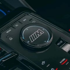 BMW sắp khai tử núm xoay vật lý 