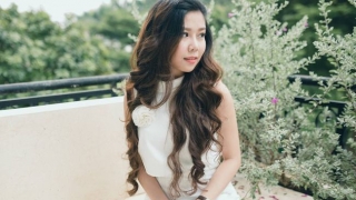 Tuệ Nghi trong veo như công chúa với kiểu tóc búi Hàn Quốc 2017