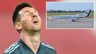 Messi bị 5 cán bộ chặn đầu máy bay đòi tiền thuế