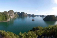 Vịnh Hạ Long - Quần đảo Cát Bà chính thức trở thành Di sản thế giới