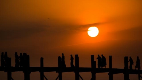 Myanmar kỳ bí - Kỳ 1: Mandalay, cố đô trầm mặc