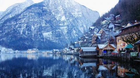 Hallstatt – Làng say ngủ giữa sương khói Alps