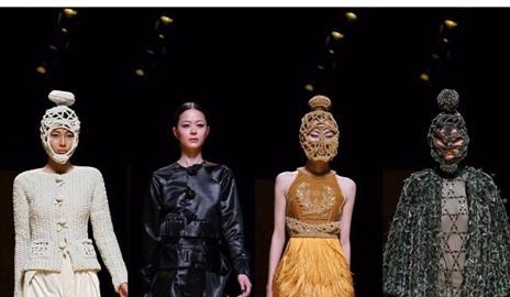 NTK Công Trí mang hồn 'lúa' vào lụa tại Tokyo Fashion Week 