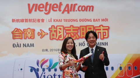 Vietjet tưng bừng khai trương đường bay TP.HCM – Đài Nam