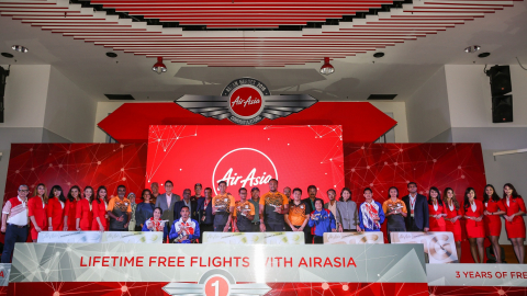 Airasia tặng vé máy bay miễn phí cho các vận động viên Asean đạt huy chương tại Paralympic