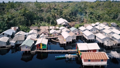 Độc đáo làng nổi ở Ghana