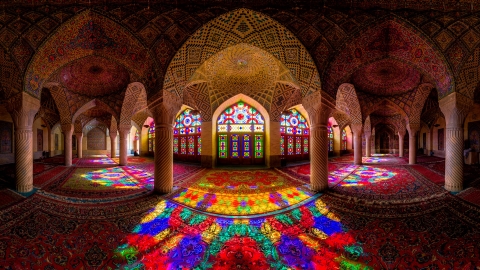 Đến xứ sở 'nghìn lẻ một đêm' ghé thăm nhà thờ Hồi giáo đẹp nhất thế giới