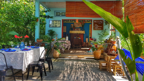 Từ căn nhà nhỏ nơi miệt vườn đến nơi tá túc của những bước chân đi tìm bình yên