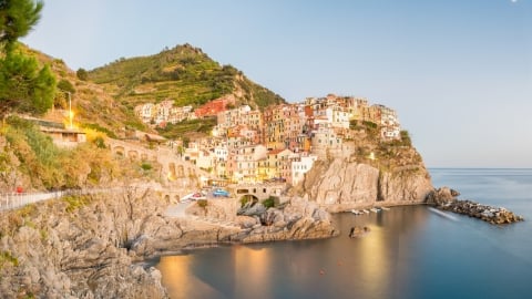 Vùng đất đẹp như tranh của Italia muốn giảm lượng khách đến check in