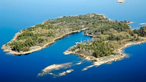 Hòn đảo của Phần Lan yêu cầu du khách tắt điện thoại và ngắt kết nối Internet