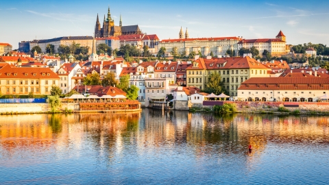 Khác lạ tour du lịch khám phá cuộc sống vô gia cư tại CH Czech