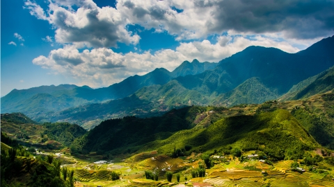 Sa Pa thu phí tham quan đỉnh Fansipan và thác Cát Cát