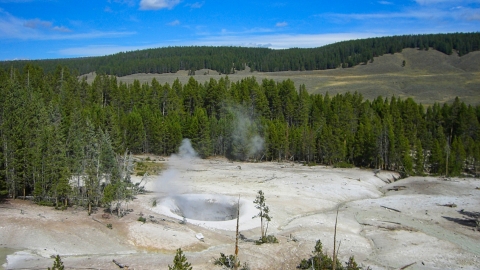 Cảnh báo “siêu núi lửa” Yellowstone sắp phun trào sau 640.000 năm