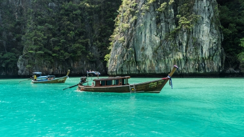 Phuket từ thiên đường du lịch Thái Lan thành bãi rác khổng lồ