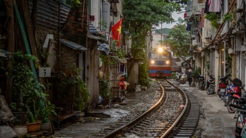 Báo nước ngoài nhiều lần cảnh báo về sự nguy hiểm của cà phê đường tàu