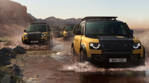 Defender 110 Trophy Edition mới: Sẵn sàng cho hành trình phiêu lưu - Tôn vinh tinh thần chinh phục không giới hạn
