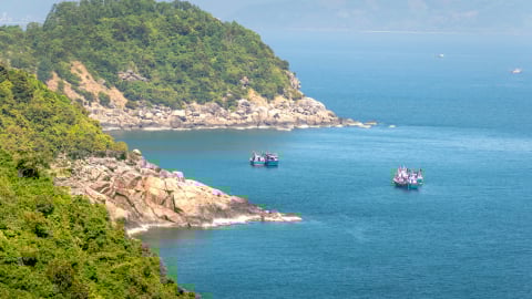 Chơi dù lượn, một du khách tử vong tại bán đảo Sơn Trà