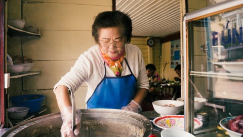 Phở Uyên - Giữ lại một Đà Lạt xưa bằng tô phở nhà