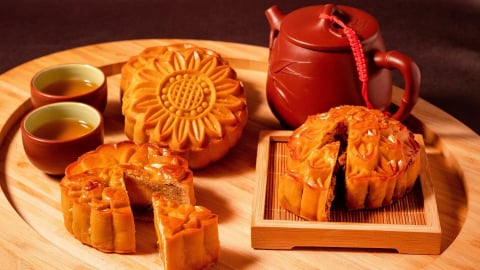 Thị trường bánh Trung thu miền Bắc 2025: Khách sạn hạng sang mở màn sớm mùa lễ hội