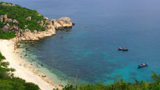 Đảo Bình Ba hoang sơ