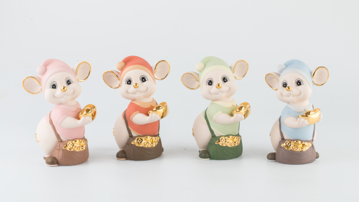 Những tuyệt tác gốm sứ chào năm mới