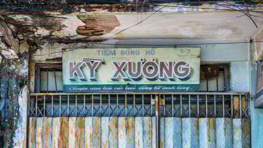 Sa Đéc hoài cổ qua tấm bảng hiệu vẽ tay