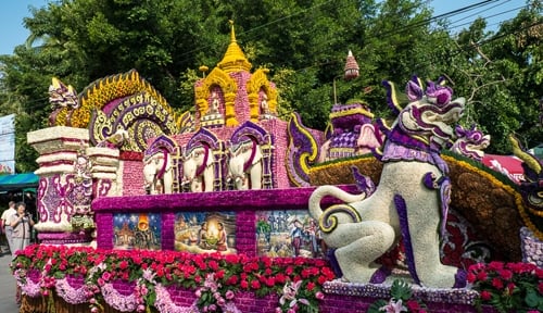 Rực rỡ lễ hội hoa tại Chiang Mai