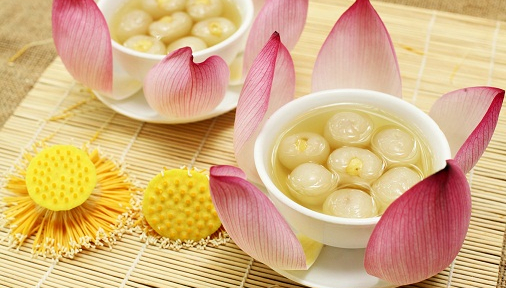 Đón hè với 3 món quà từ sen cung đình