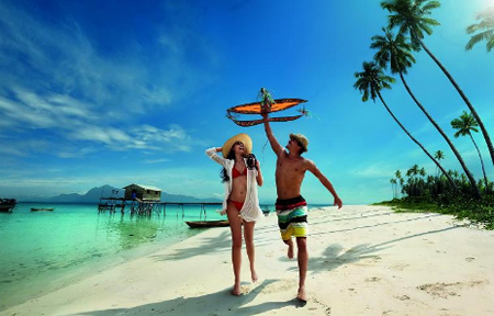 Chùm tour trăng mật lãng mạn, tiết kiệm