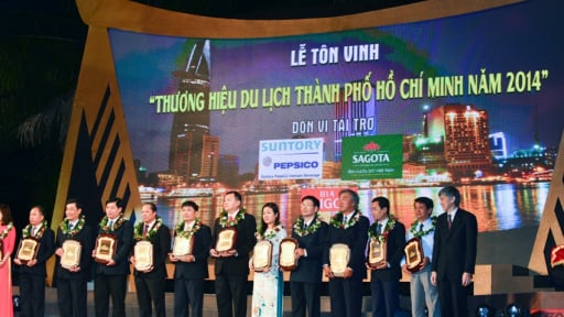 Fiditour Lần Thứ 5 Liên Tiếp Được Vinh Danh Thương Hiệu Du Lịch Hàng Đầu Tp.Hcm