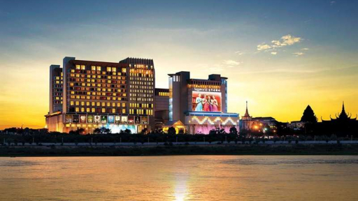 Free & Easy Tour tại Nagaworld