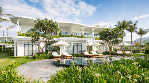 Gói khuyến mãi cuối tuần tại Cam Ranh Riviera Beach Resort & Spa