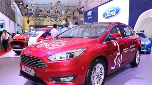 Ford ra mắt Explorer hoàn toàn mới tại triển lãm Vietnam Motor Show 2016 