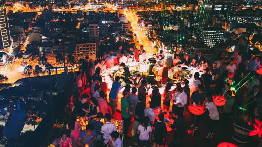 Top DJ Mag Danny Avila, Tóc Tiên & Jay Jay khuấy động đêm tiệc tại Chill Skybar