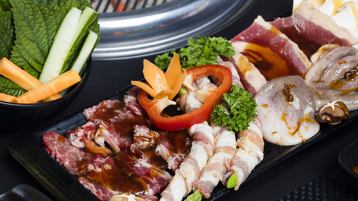 Thưởng thức bò Kobe ‘không giới hạn’ tại Premium BBQ&Beer