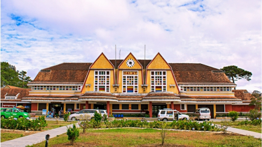 ĐÀ LẠT, “MỘT GÓC NHỎ NƯỚC PHÁP”