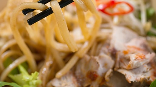 Khám phá sắc màu ẩm thực Hội An