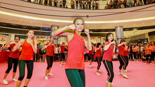 Phái đẹp Hà thành hào hứng với môn thể thao mới lạ Piloxing Barre