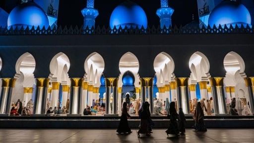 Hình ảnh tín đồ Hồi giáo trên thế giới trong tháng lễ Ramadan